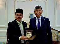 Глава Госкомрелигии КР провел двусторонние переговоры с министром по делам религии Малайзии 