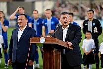 Камчыбек Ташиев принял участие в церемонии открытия стадиона «Курманбек» в Джалал-Абаде 