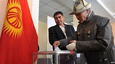 Кыргызстану нужно вернуться к прямым выборам мэров городов, считает Сатыбалдиев