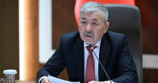 Глава кабмина высоко оценил работу Налоговой и Таможенной служб Кыргызстана Глава кабмина высоко оценил работу Налоговой и Таможенной служб Кыргызстана