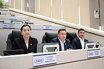Депутаты Жогорку Кенеша подняли вопросы обеспечения населения питьевой водой, создания условий для лиц с инвалидностью Депутаты Жогорку Кенеша подняли вопросы обеспечения населения питьевой водой, создания условий для лиц с инвалидностью