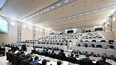 Парламент Кыргызстана принял изменения в закон о конфликте интересов