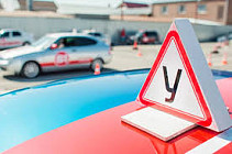 В Кыргызстане все частные автошколы перейдут в ведение государства