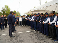 Водителям автобусов в Бишкеке повысят зарплату на треть