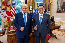 Посол КР в США встретился с Дональдом Трампом 