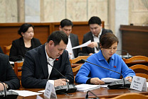 Депутат: Отечественным производителям сложно попасть на полки гипермаркетов Депутат: Отечественным производителям сложно попасть на полки гипермаркетов