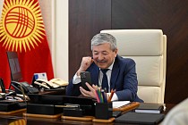 Глава кабмина поздравил Асель Байбагышеву с покорением Эвереста