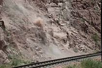 В Бооме ограничат движение из-за спуска камней