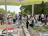 На блошином рынке по улице Фучика в Бишкеке прошел рейд