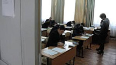 Особых различий между учебными школьными программами КР и РФ нет — КАО