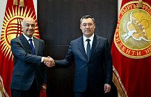 Садыр Жапаров принял гендиректора швейцарской компании SICPA SA