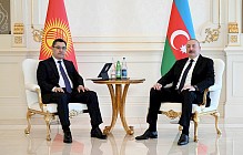 Садыр Жапаров и Ильхам Алиев провели переговоры в узком формате 