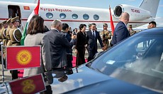 Садыр Жапаров с рабочим визитом прибыл в Венгрию