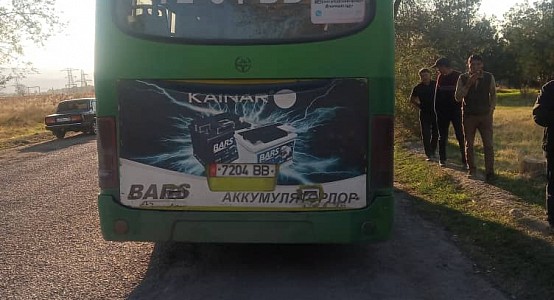 В Бишкеке под колесами автобуса погиб 11-летний школьник