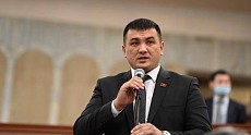 Депутат Жогорку Кенеша Максат Сарбагышев сдал мандат