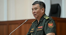 Президент освободил Владимира Шадыканова от должности замминистра обороны КР