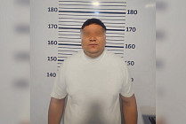 В Ошской области задержан мошенник, выдававший себя за сотрудника милиции