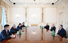 Президент Азербайджана пообещал поддерживать проекты в Кыргызстане Президент Азербайджана пообещал поддерживать проекты в Кыргызстане