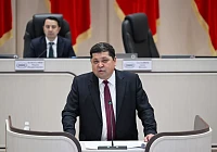 Жогорку Кенеш принял к сведению ежегодный доклад председателя ЦИК Кыргызстана Жогорку Кенеш принял к сведению ежегодный доклад председателя ЦИК Кыргызстана