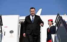 Садыр Жапаров прибыл с рабочим визитом в Азербайджан