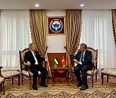 Замглавы МИД КР провел переговоры с послом Палестины 