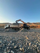 В Кара-Кульдже на берегу реки Кара-Дарыя незаконно добывали песчано-гравийную смесь