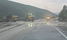 «Кыргызкомур» призывает водителей временно воздержаться от поездок в Кара-Кече