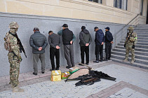 При обыске у членов "Хизб ут-Тахрир-Аль-Ислами" нашли оружие