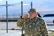 Камчыбек Ташиев пообещал создать пограничникам достойные условия жизни и службы