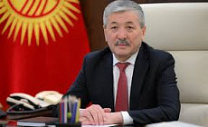 Адылбек Касымалиев поздравил работников гражданской авиации