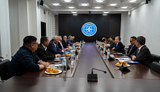 Глава МИД поделился с экспертным сообществом достижениями и планами