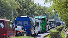 Мэр Бишкека выразил озабоченность перезагрузкой городских дорог 