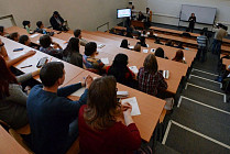 В Кыргызстане обучается около 40 тысяч иностранных студентов 