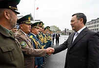 Садыр Жапаров в Оше принял участие в открытии реконструированного военного комплекса войсковой части 2024 Садыр Жапаров в Оше принял участие в открытии реконструированного военного комплекса войсковой части 2024