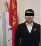 Председатель Кара-Суйского горкенеша задержан по подозрению в злоупотреблении должностным положением