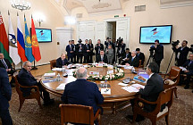 Президент КР участвует в заседании Высшего Евразийского экономического совета