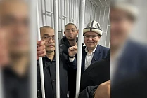 Суд продлил содержание под стражей Султанбекову, Атамбаеву и Атазову до 17 марта