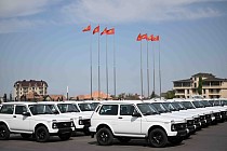 40 автомобилей Lada передали Службе ветеринарии