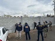 ГКНБ и МВД Кыргызстана в трех областях провели профилактику с членами ОПГ