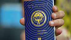 Кабмин меняет правила выдачи паспортов