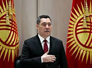 Садыра Жапарова призывают провести досрочные выборы президента Кыргызстана