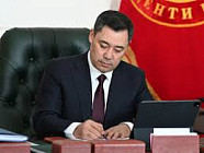 Президент Кыргызстана отправил в отставку всех заместителей главы ГКНБ