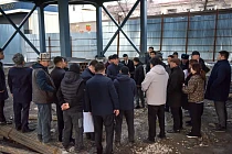 Мэр Бишкека потребовал вернуть зеленую и фонтанную зоны ЦУМ Мэр Бишкека потребовал вернуть зеленую и фонтанную зоны ЦУМ