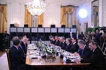 Садыр Жапаров принял участие в саммите «Центральная Азия — США» (С5+1) в Вашингтоне Садыр Жапаров принял участие в саммите «Центральная Азия — США» (С5+1) в Вашингтоне