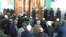 Жители Джалал-Абадской области отреклись от идеологии РЭТ «Йакын-Инкар» Жители Джалал-Абадской области отреклись от идеологии РЭТ «Йакын-Инкар»