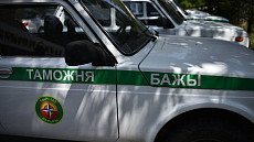 Инспектора таможни в Кыргызстане заключили под стражу: ущерб государству превысил 5,6 млн сомов