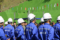 Китайским рабочим упростили въезд в Кыргызстан