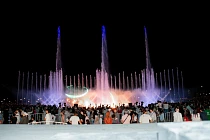 Royal Central Park представил крупнейшее в Кыргызстане шоу музыкальных фонтанов