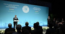 Садыр Жапаров принял участие в неформальном саммите ОТГ в Будапеште