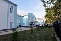 Глава Кабмина Акылбек Жапаров открыл школу №76 в Бишкеке 